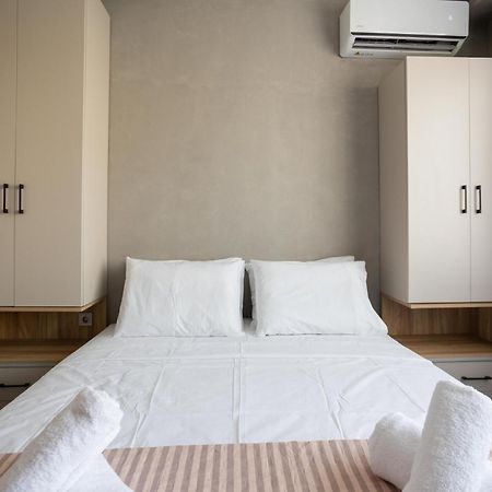 Alkazar Suites Thessaloniki Buitenkant foto