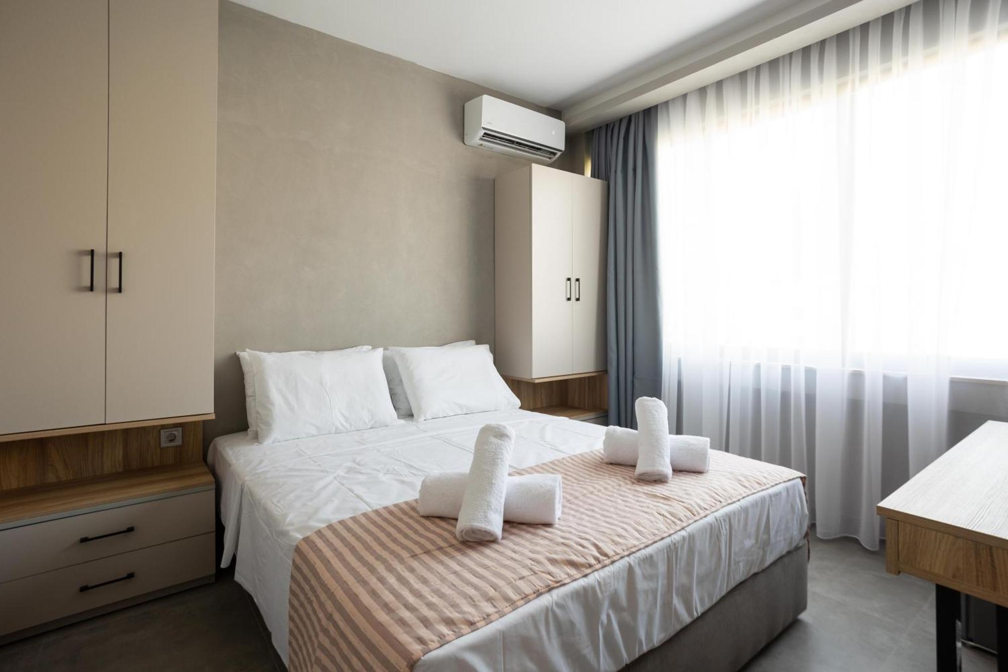 Alkazar Suites Thessaloniki Buitenkant foto