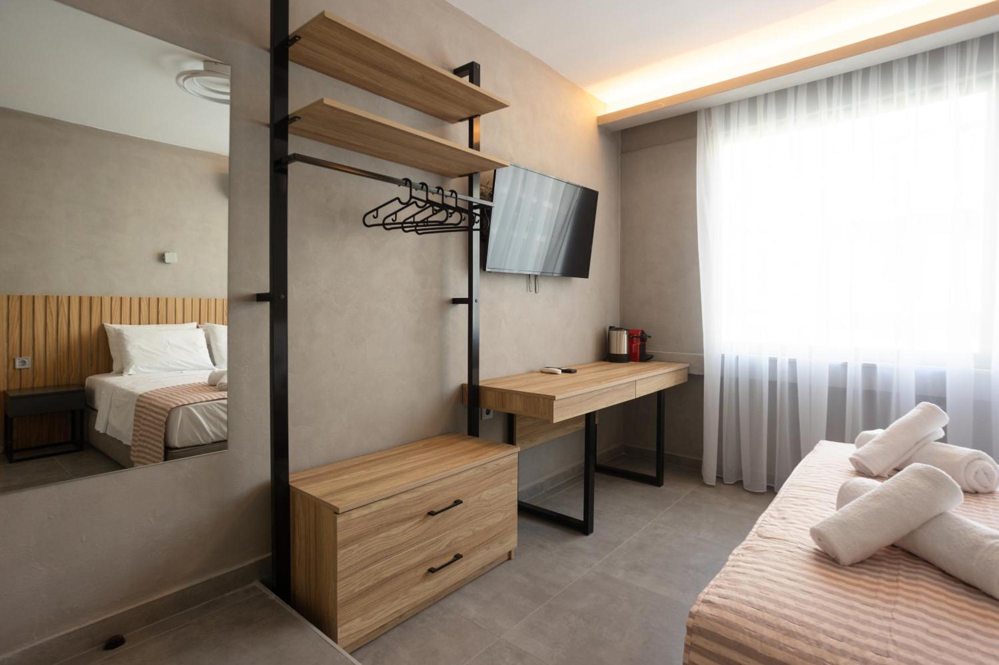 Alkazar Suites Thessaloniki Buitenkant foto