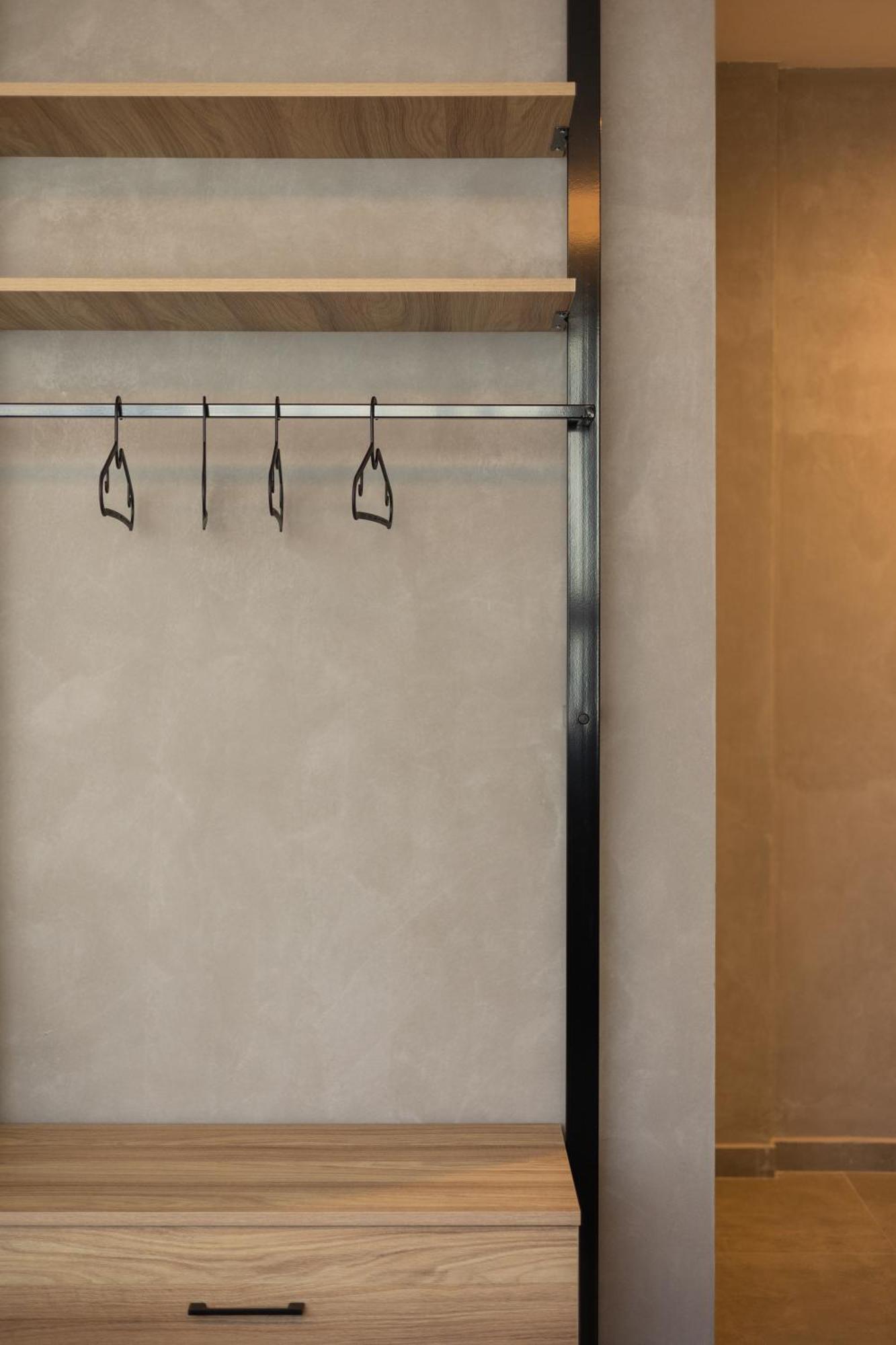 Alkazar Suites Thessaloniki Buitenkant foto