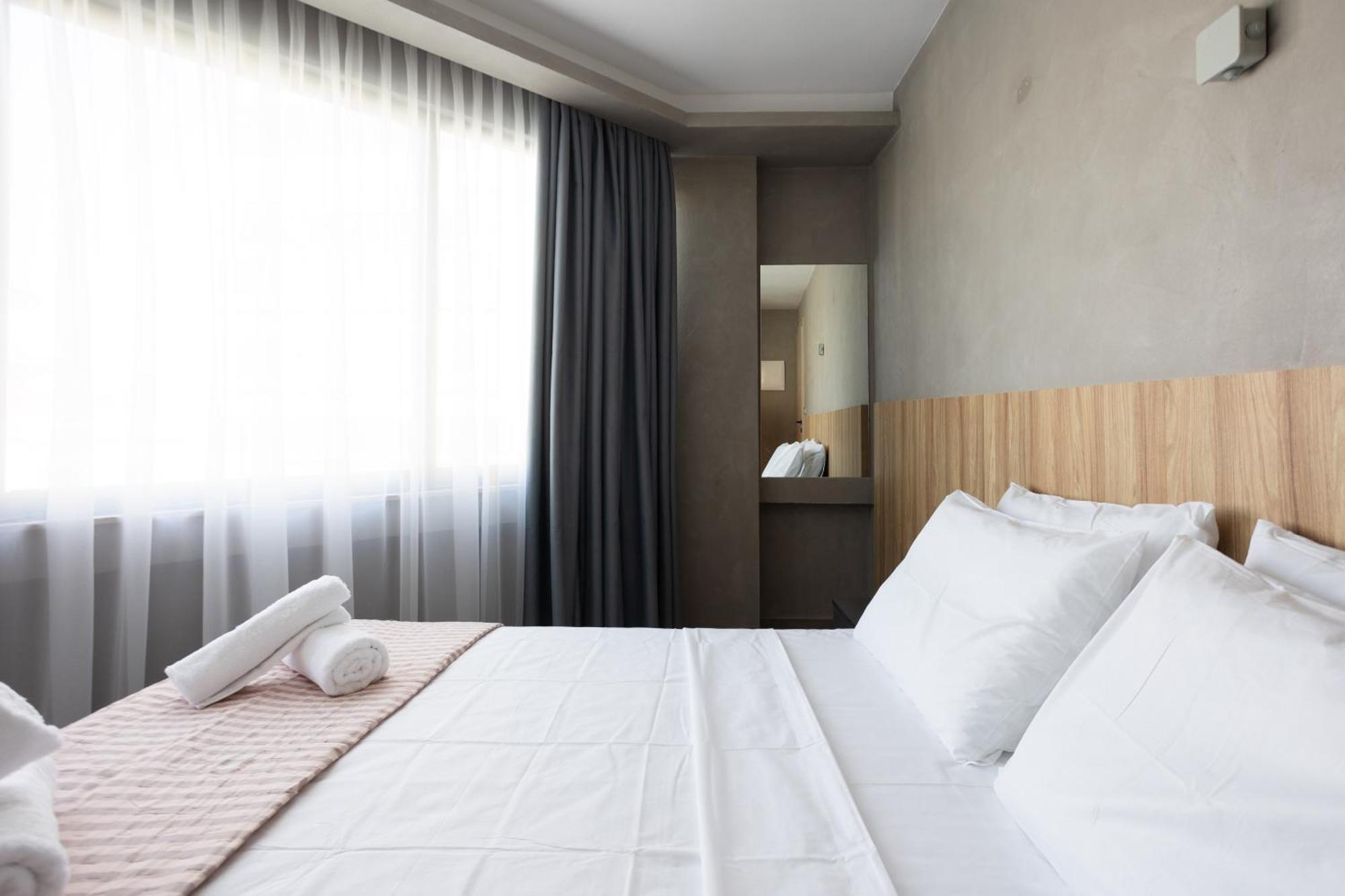 Alkazar Suites Thessaloniki Buitenkant foto