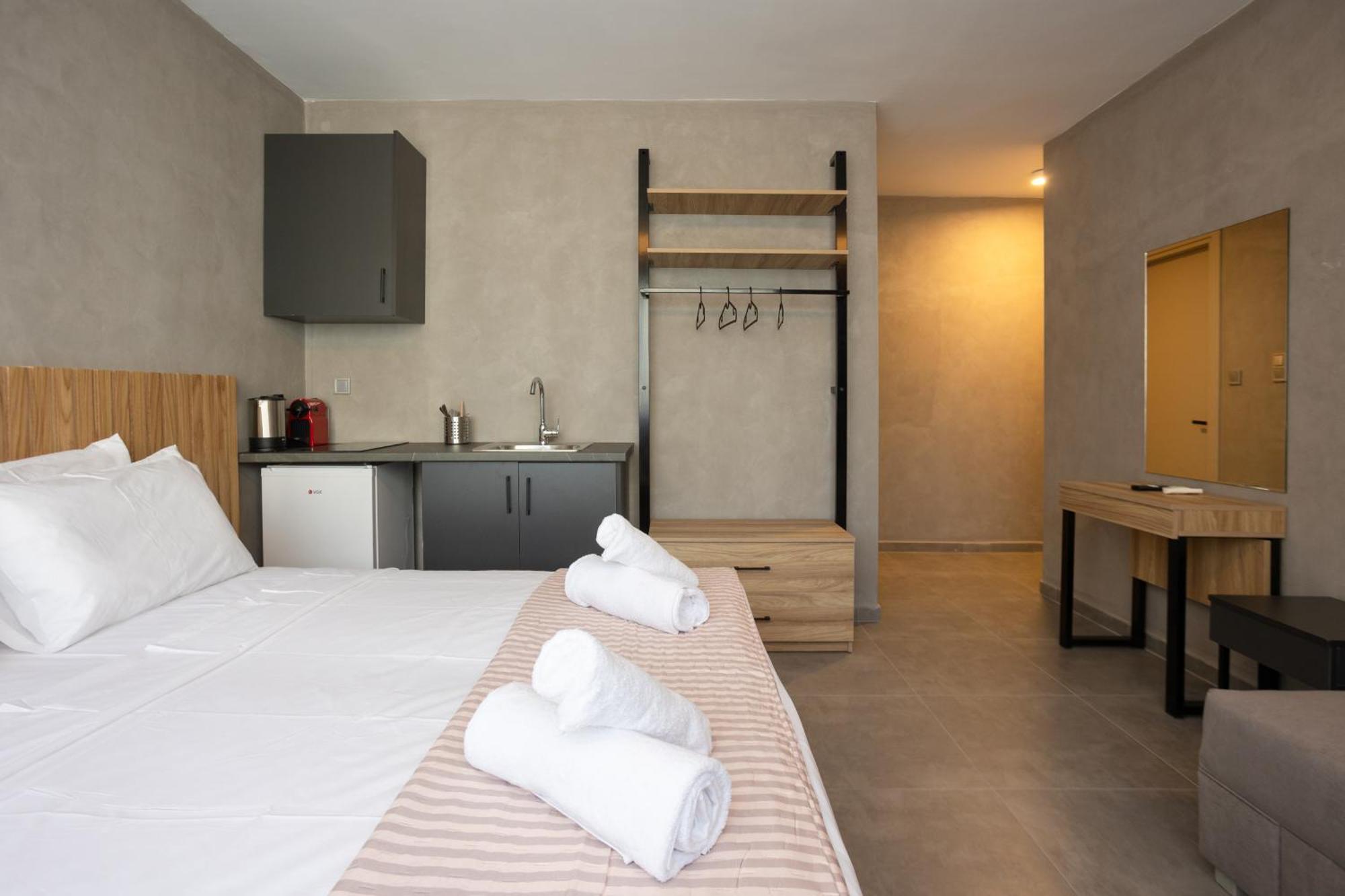 Alkazar Suites Thessaloniki Buitenkant foto