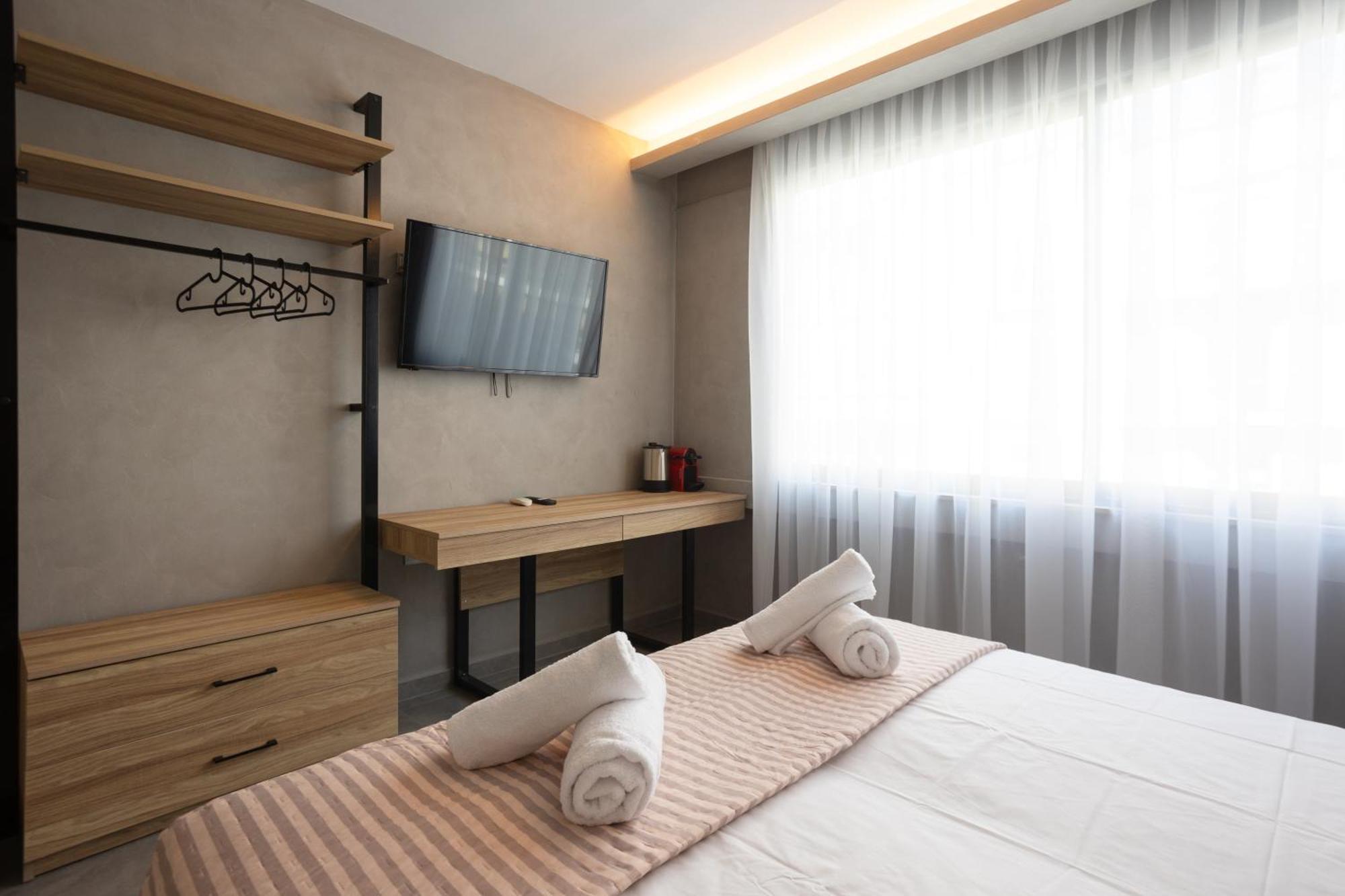 Alkazar Suites Thessaloniki Buitenkant foto